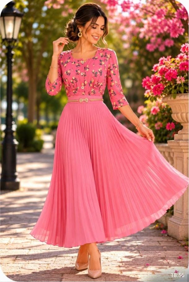 Falda Rosa Plizada